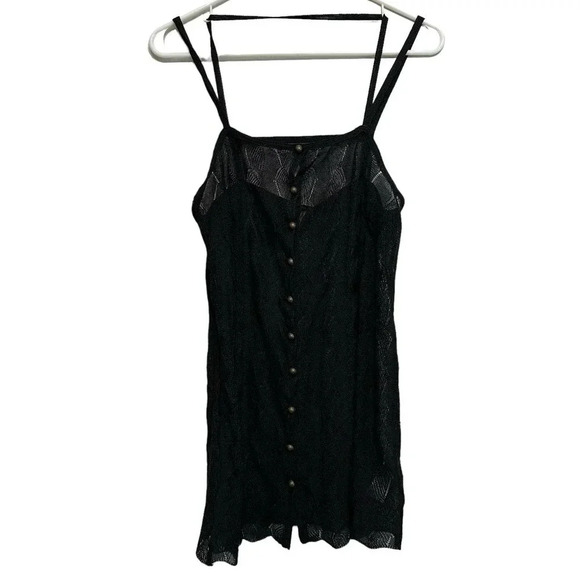 Free People NWOT’s black lace tank with front buttons. Size XS - Picture 1 of 4